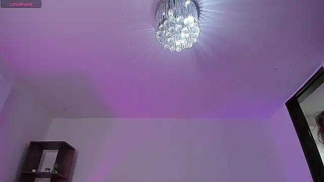 Snapshot of Dayana__Ospina chatting on March 14, 2025, 3:36 pm Dayana  Ospina online show from March 14, 2025, 3:36 pm