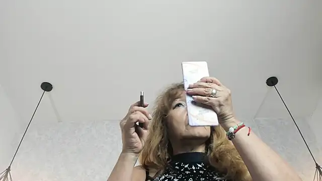 Snapshot of Dayana__Ospina chatting on September 27, 2025, 6:25 pm Dayana  Ospina online show from September 27, 2025, 6:25 pm