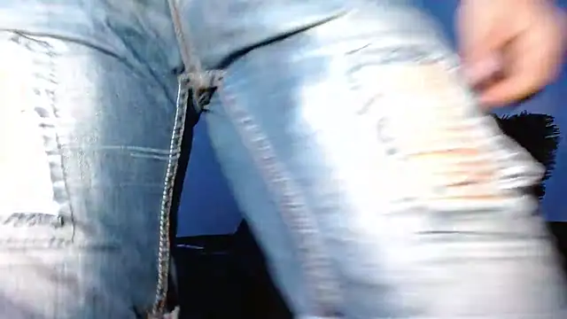 Lliam 2 online show from October 6, 2025, 12:34 am