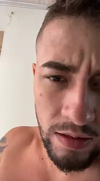 Lliam 2 online show from February 1, 2025, 2:56 pm