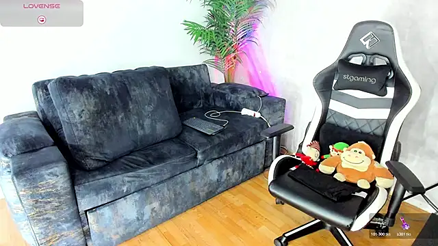 Snapshot of owen_freid chatting on October 17, 2025, 9:38 pm owen freid online show from October 17, 2025, 9:38 pm