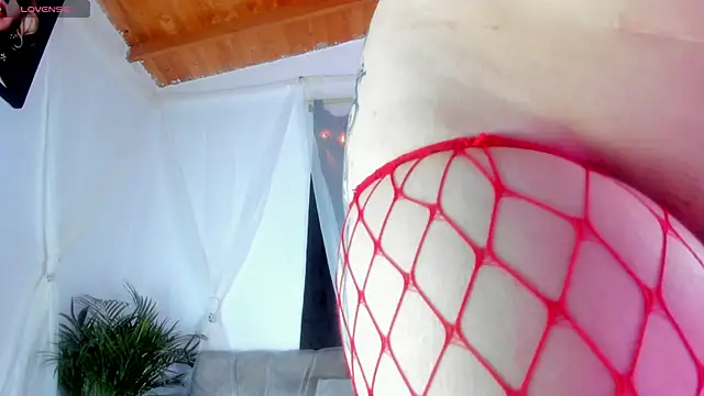 Snapshot of Freydis18 chatting on October 23, 2025, 3:05 am Freydis18 online show from October 23, 2025, 3:05 am