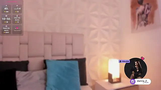 Snapshot of DannaJhonson1 chatting on February 22, 2025, 7:58 pm DannaJhonson1 online show from February 22, 2025, 7:58 pm