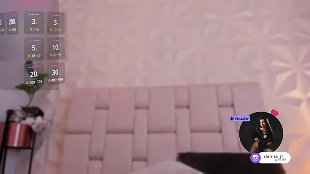 Snapshot of DannaJhonson1 chatting on February 24, 2025, 10:58 pm DannaJhonson1 online show from February 24, 2025, 10:58 pm