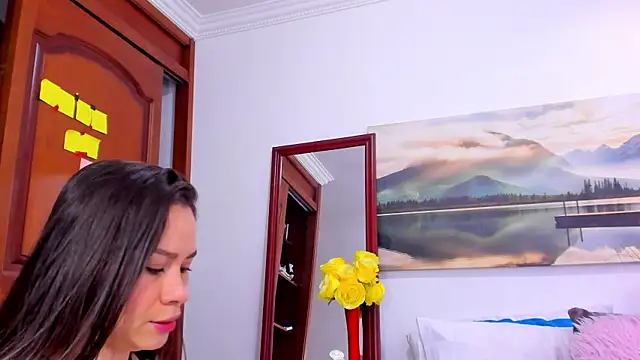 Lesley Colton online show from March 17, 2025, 4:01 pm
