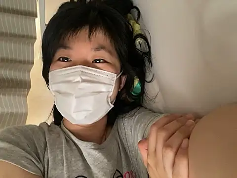 riri riri jp online show from September 19, 2025, 11:42 pm