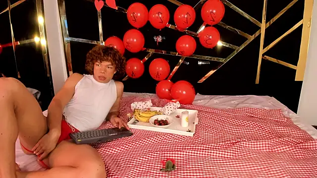 Snapshot of DanteAndKyle chatting on February 16, 2025, 11:17 pm DanteAndKyle online show from February 16, 2025, 11:17 pm