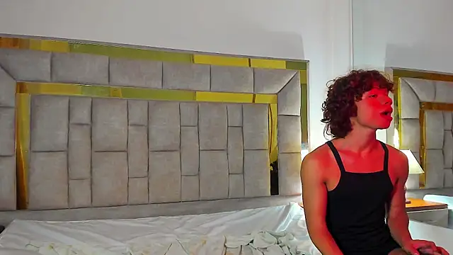 Snapshot of DanteAndKyle chatting on March 5, 2025, 4:24 am DanteAndKyle online show from March 5, 2025, 4:24 am