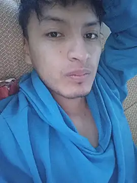 Tonny52123 online show from June 13, 2026, 11:13 pm