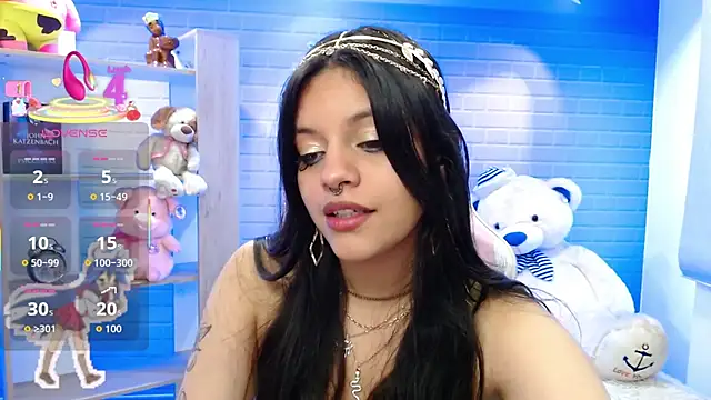 Snapshot of ashley_cute77 chatting on October 31, 2025, 10:01 am ashley cute77 online show from October 31, 2025, 10:01 am