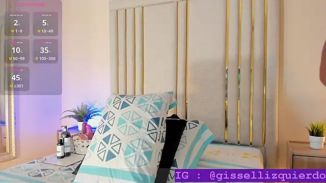 Snapshot of Liincostelloo chatting on September 25, 2025, 12:11 pm Liincostelloo online show from September 25, 2025, 12:11 pm