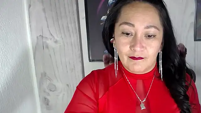 Snapshot of JULIANAWET69 chatting on September 25, 2025, 11:22 pm JULIANAWET69 online show from September 25, 2025, 11:22 pm