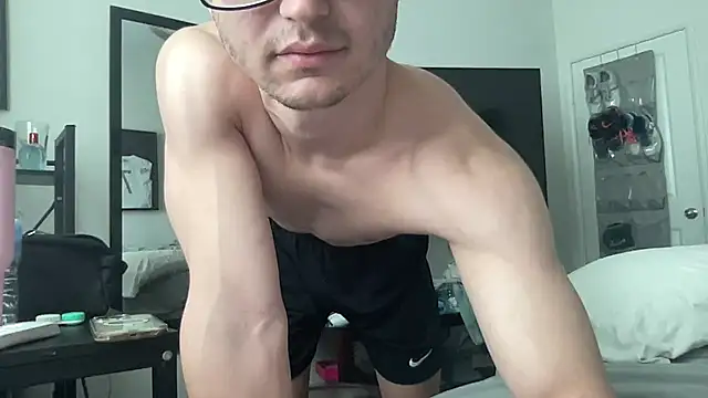 Snapshot of ryan_28747 chatting on October 13, 2025, 8:32 pm ryan 28747 online show from October 13, 2025, 8:32 pm