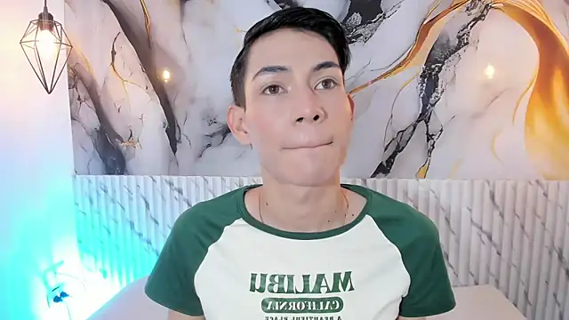 JackeOwens online show from November 30, 2025, 12:44 am