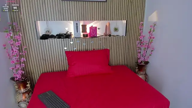 Ashley 7777 online show from October 9, 2025, 3:12 pm