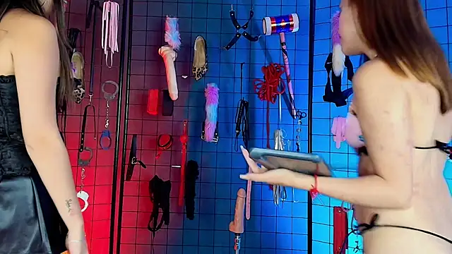 lucy queensss online show from January 9, 2026, 2:46 pm