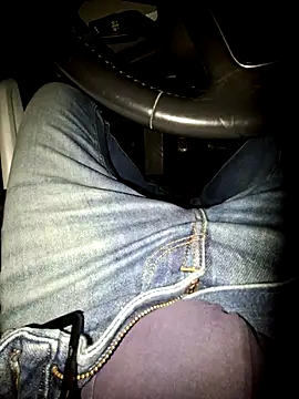 Nzino1983 online show from March 26, 2026, 5:33 pm