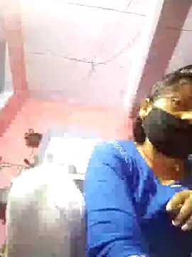 Snapshot of Bhavya_Bhan chatting on October 2, 2025, 12:25 am Bhavya Bhan online show from October 2, 2025, 12:25 am