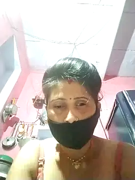 Snapshot of Bhavya_Bhan chatting on October 13, 2025, 4:52 pm Bhavya Bhan online show from October 13, 2025, 4:52 pm