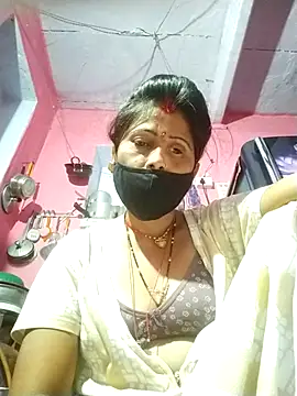 Snapshot of Bhavya_Bhan chatting on October 11, 2025, 12:33 am Bhavya Bhan online show from October 11, 2025, 12:33 am