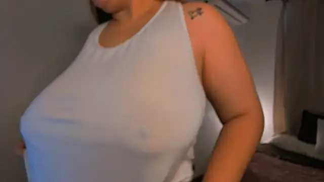 Snapshot of brithany_olson25 chatting on September 27, 2025, 12:44 pm brithany olson25 online show from September 27, 2025, 12:44 pm