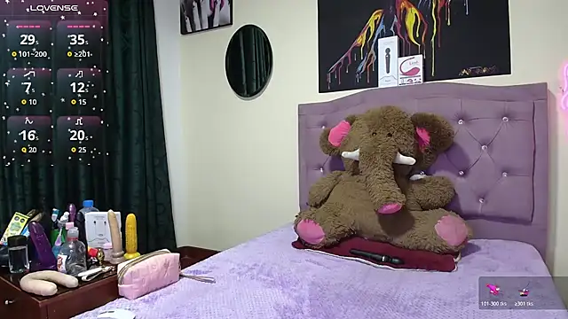 Emmie Hot online show from March 20, 2026, 11:44 am