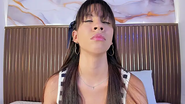 Snapshot of elevensky chatting on October 10, 2025, 7:47 pm elevensky online show from October 10, 2025, 7:47 pm