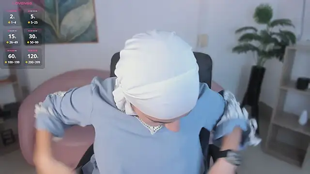 Snapshot of Ayha_khalaf chatting on October 26, 2025, 1:17 am Ayha khalaf online show from October 26, 2025, 1:17 am