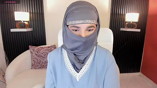 Snapshot of Ayha_khalaf chatting on March 15, 2025, 3:51 am Ayha khalaf online show from March 15, 2025, 3:51 am