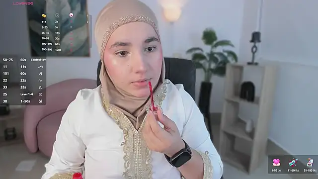 Snapshot of Ayha_khalaf chatting on October 11, 2025, 1:17 am Ayha khalaf online show from October 11, 2025, 1:17 am