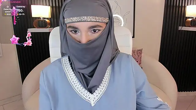 Snapshot of Ayha_khalaf chatting on March 20, 2025, 3:56 am Ayha khalaf online show from March 20, 2025, 3:56 am