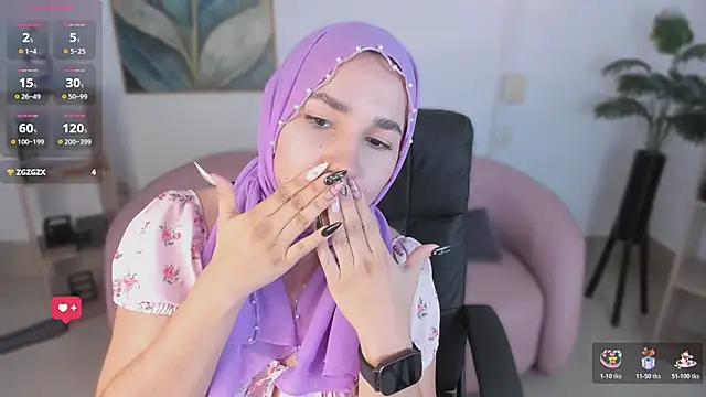 Snapshot of Ayha_khalaf chatting on October 28, 2025, 12:55 am Ayha khalaf online show from October 28, 2025, 12:55 am