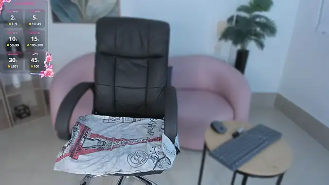 Snapshot of Ayha_khalaf chatting on September 11, 2025, 1:16 am Ayha khalaf online show from September 11, 2025, 1:16 am