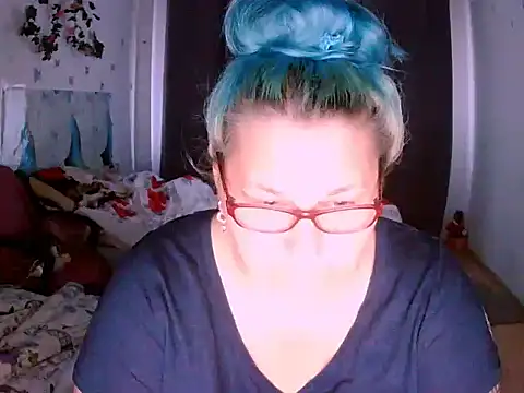 Marryllunax online show from May 26, 2026, 4:38 pm
