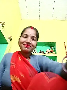 Snapshot of Bhuvi_Bedi chatting on February 11, 2025, 6:51 am Bhuvi Bedi online show from February 11, 2025, 6:51 am