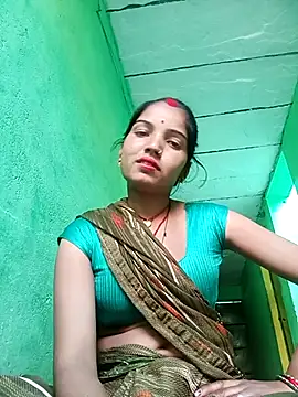 Snapshot of Bhuvi_Bedi chatting on March 5, 2025, 11:28 am Bhuvi Bedi online show from March 5, 2025, 11:28 am