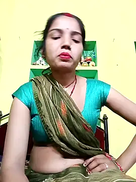 Snapshot of Bhuvi_Bedi chatting on March 7, 2025, 3:07 pm Bhuvi Bedi online show from March 7, 2025, 3:07 pm