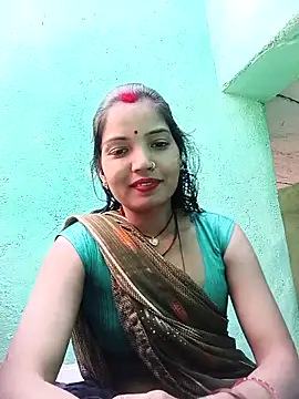 Snapshot of Bhuvi_Bedi chatting on March 11, 2025, 6:08 am Bhuvi Bedi online show from March 11, 2025, 6:08 am