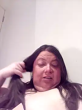 HotHornyEmmaX online show from February 11, 2025, 5:37 am