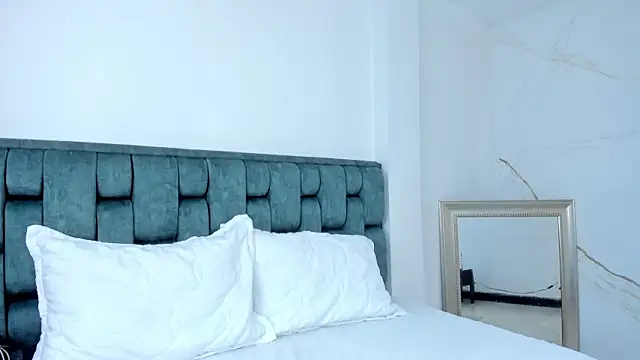 fierygroup online show from October 20, 2025, 11:38 pm