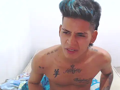 lu nastyboy18 online show from February 4, 2025, 10:10 am