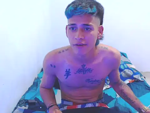 lu nastyboy18 online show from January 25, 2025, 9:36 am