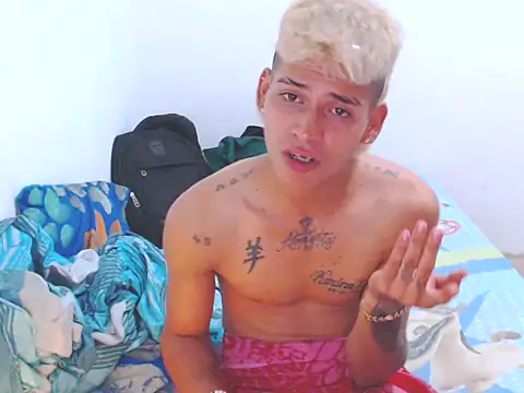 lu nastyboy18 online show from February 11, 2025, 8:37 am