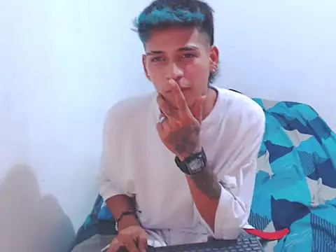lu nastyboy18 online show from January 29, 2025, 4:58 am