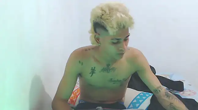 lu nastyboy18 online show from March 7, 2025, 4:02 am