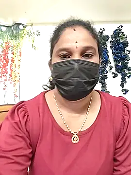 Snapshot of Tamil_Aathira chatting on October 2, 2025, 11:02 am Tamil Aathira online show from October 2, 2025, 11:02 am