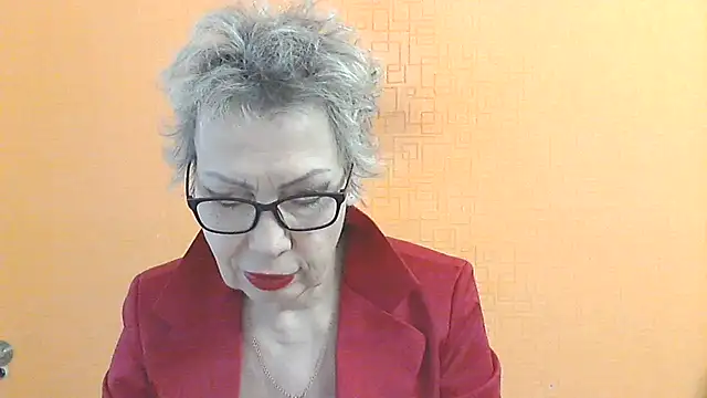 NessyJenixs online show from January 14, 2026, 7:01 am