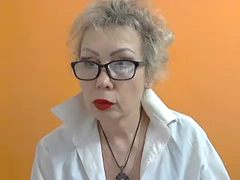 Snapshot of NessyJenixs chatting on February 25, 2025, 7:49 pm NessyJenixs online show from February 25, 2025, 7:49 pm