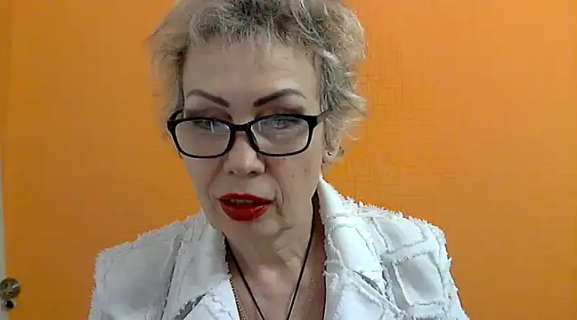 Snapshot of NessyJenixs chatting on February 14, 2025, 5:14 pm NessyJenixs online show from February 14, 2025, 5:14 pm