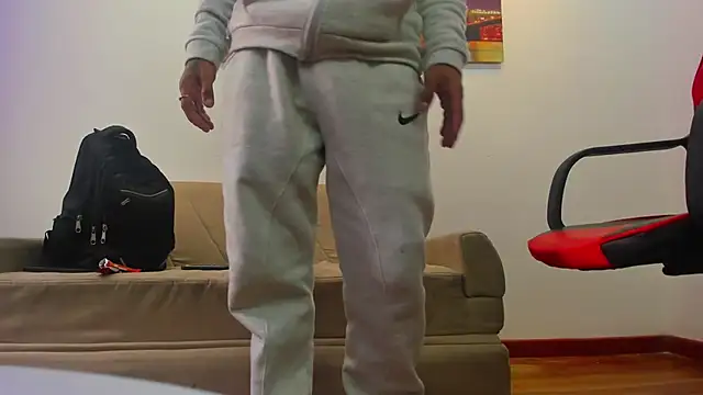 Snapshot of carlos_alber12 chatting on February 14, 2025, 7:02 pm carlos alber12 online show from February 14, 2025, 7:02 pm